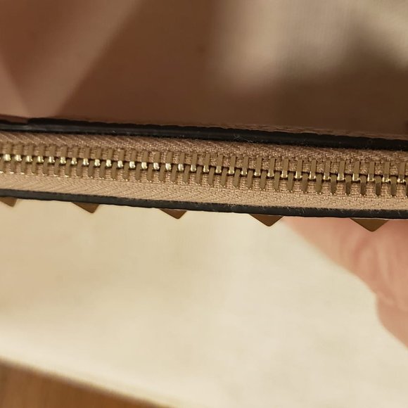 Valentino Garavani Rockstud Leather Coin and Card Case - Poudre - Picture 3 of 7